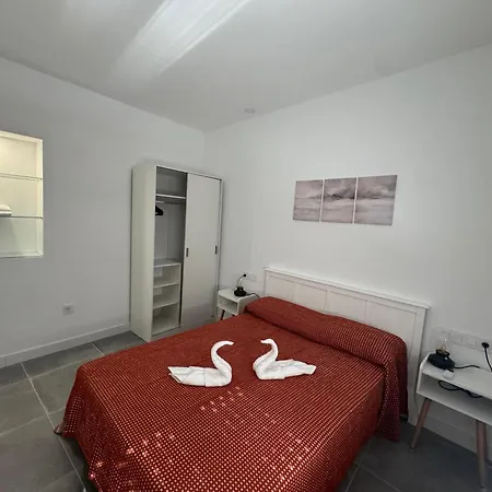 Lägenhet Rosina Center *